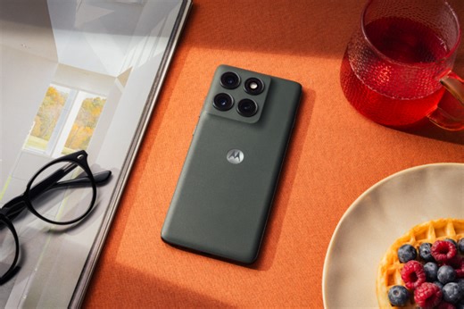 Motorola Shocks Users By Rolling Out Android 16 Faster Than Expected - Talk Android