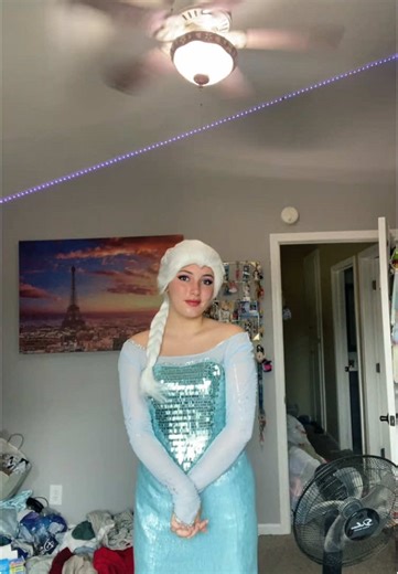#elsa #elsacosplay #elsafrozen #elsafrozen2 #elsatravel #travelelsa #suitelsa #queenelsa #queenelsaofarandelle #arendelle #frozencosplay #elsacosplayfrozen #elsacosplayer #queenelsacosplay #frozen #annaduet #frozen1 #partyprincess #partyprincessproblems #partyentetertainment #partyperformer
