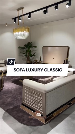 NEW DESAIN SOFA LUXURY CLASSIC !!! SEPESIFIKASI. • Rangka. : Kayu Jati Pilihan. • kain. : Canvas / Request. • Finising. : Glossy. • Ukuran. : 3,3,1 & Meja. Untuk pemesanan silahkan hubungi Admin yang ada di Bio profil kita ya Boskuh…. #sofamewah #sofaidaman #sofasultan #sofafyp #furniturebagus