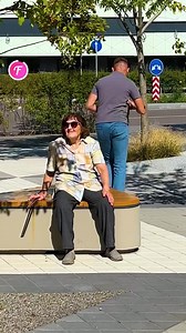 2.1M views · 5.9K reactions | La bondad de un parque conmovedor | Fabiosa Español | Facebook