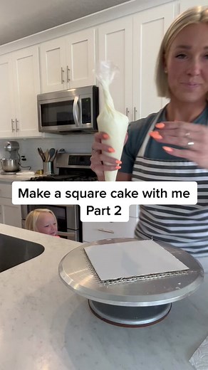Part 2: Make a square cake with me 🍰 Decorating square cakes is a lot more technical than a simple round cake. So if you’ve wanted to learn how to decorate square cakes, stick around for the next few videos. 🍰 #theblondewhobakes #cakedecorating #learnontiktok #tiktokpartner #cake #cakes #food #foodie #baking #foodtiktok #squarecake #yum #yummy