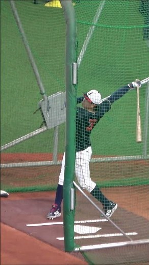 小園海斗選手（広島）のライトオーバー #wbc #侍ジャパン #広島東洋カープ #小園海斗 #フリーバッティング #野球youtube