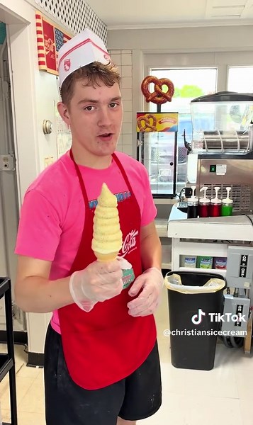 Every day is your birthday with a delicious birthday cake dip cone. Come try our brand new birthday cake dip cones, a perfect blend of creamy soft serve and delicious sweet birthday cake flavor! HAPPY BIRTHDAY! 🎉🥳🎂 CHRISTIAN’S ICE CREAM 🍦 “Serving up smiles, one scoop at a time!” 📍1314 ALBIA RD. OTTUMWA, IA 📞Dial (641)-226-2804 We can’t wait to see you! 💥😎🍦 #happybirthday #yummy #dipcones #icecream #ottumwaiowa