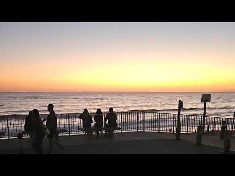 Live Hula Hooping 🔥Fire Spinning, Fire Hooping, Fireball Twirling & Flow Arts🔥@ Carlsbad State Beach