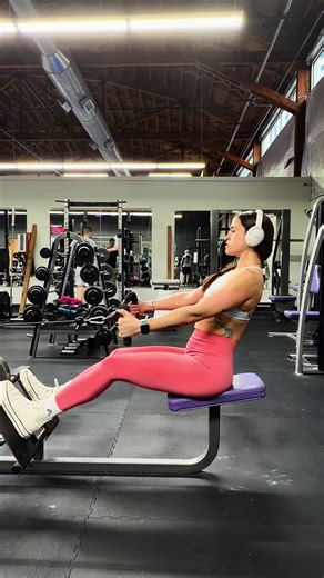 I actually really liked this attachment, never used it before#bodybuilding #gymmotivation #fyp #fypシ #gymtok