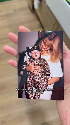 3.5K views · 17 reactions | Recreating my first Halloween with my mini — guess the genes said copy + paste ‍♀️ I can’t believe this was a year ago today沈 #halloween #halloweenthrowback #minime #familyhalloween #spookyseason #relatable | DIY by DNA | Facebook