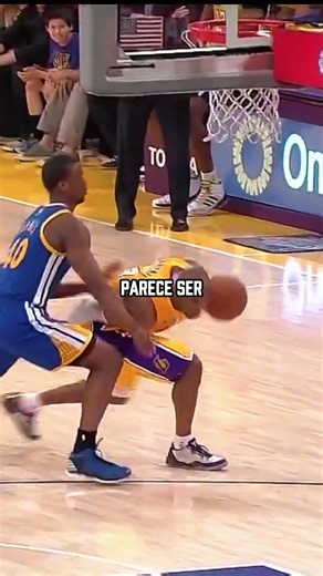 ¿COMO KOBE SOBREVIVIO A ESO? #nba #baloncesto #basketball