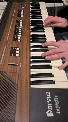 Oggi è nato per noi il Salvatore | Salmo 95 | Luigi Botta #shorts