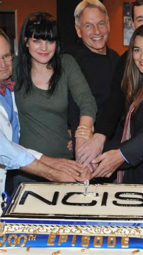 **NCIS Reveals Behind-the-Scenes Drama — Here’s What Happened** In a shocking revelation that’s sending shockwaves through the *NCIS* fanbase, new reports have surfaced about serious behind-the-scenes drama that unfolded during the filming of the latest season. What was meant to be a smooth production quickly turned tense after a series of disagreements between cast members and the creative team reportedly caused unexpected delays. According to insiders, tensions began over script rewrites and c