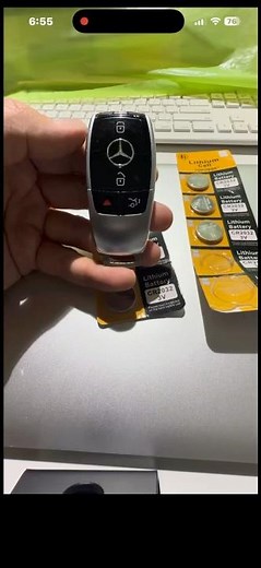 How to replace the battery on a Mercedes key fob. Quick step-by-step guide for 2017–2023 models
