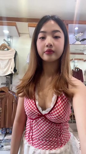 Bold and Classy Dancing Styles for Curvy Bodies