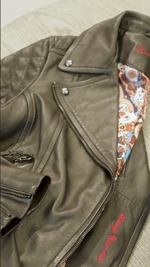 Robert Graham Clothing - Knowledge, Wisdom, Truth