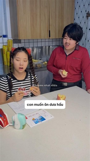 Kiếp này nhà tôi mở cửa hàng bán hoa quả