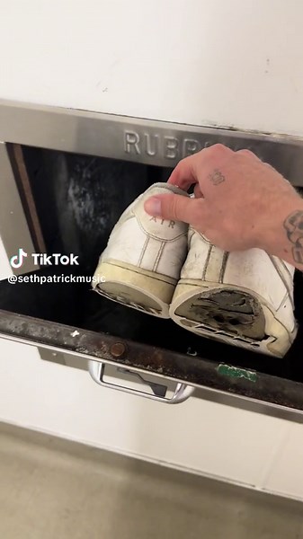 Goodbye my love #nike #garbage #af1 #shies #shoe #sneakers #sneakerhead