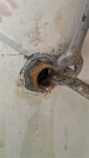 What do you think about this trick for loosening nuts using a tool? #diy #tips #shorts #tools