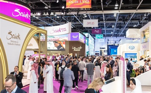 Accor CEO Sébastien Bazin visits Dubai to reinforce the group’s commitment to UAE and regional teams