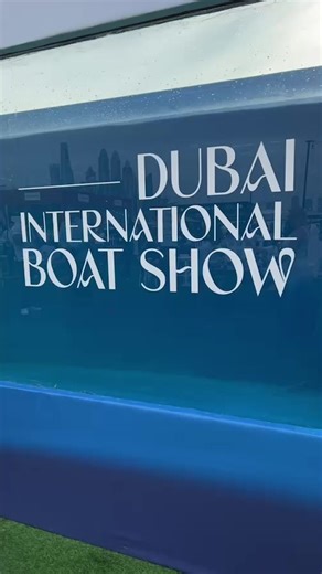 Esmerelda Mila | Presenting mermaid Esmerelda in the big tank with the Dubai mermaid and friends at the Dubai international boat show #mermaid #mermaids... | Instagram