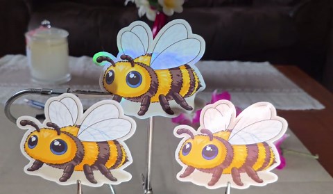 Bumble Bee Sticker | Water Resistant Laptop Sticker | Holographic Option - Etsy