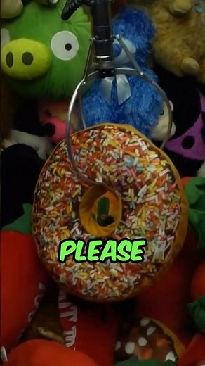 GIANT Claw Machine Win! 🍩