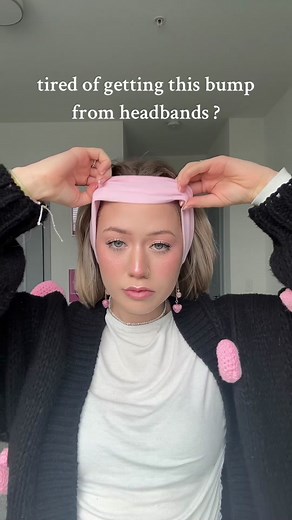 if yall struggle with getting that bump at the back of your head, i hope this helps !! #hair #hairstyle #shorthair #headband #hack