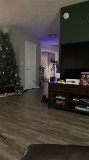 vindentheexplora (@vindentheexplora)’s videos with original sound - vindentheexplora