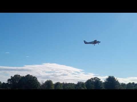 Piper PA-28 Warrior II, Arrow & Grumman GA-7 Cougar at Trenton-Robbinsville Airport (N87)