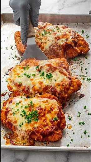 🍗 Crispy Chicken Parmigiana