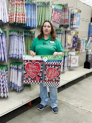 Valentines Yard Decor Set for Heartfelt Home Decor