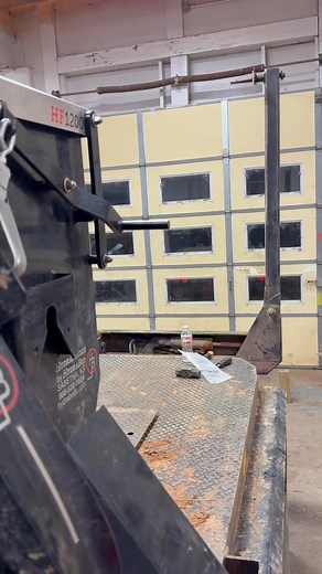 Quick fix to get this Hydrabed back out to feeding cows! Triple C, Inc / Hydra Bed Call or swing by BarCo Equipment we repair, rebuild, and keep your feeding truck ready. | BarCo Equipment