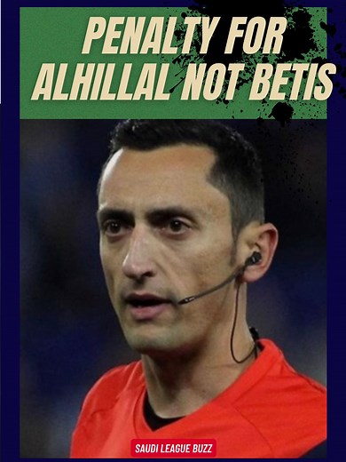 #AlNassr was leading #AlHilal 1-0 until the 7th minute of added time when VAR called the Spanish referee José María Sánchez Martínez to check for a possible penalty for Al Hilal due to an illegal hand to the face by Sadio Mané on Saud Abdulhamid. The referee awarded the penalty, which Mitrović converted to even the score for Al Hilal. Interestingly, the same referee didn’t call a similar case in La Liga between Real Betis and Sevilla just three weeks ago. Strange, isn't it? #SaudiLeague