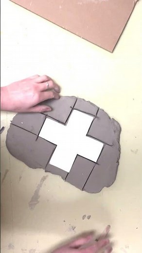 How to build a clay slab box #ceramics #handbuilding #clay #slab #technique