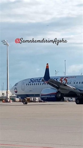 SunExpress Airlines Boeing 737 Holidays Tourist 😃#munich #aviation #airport