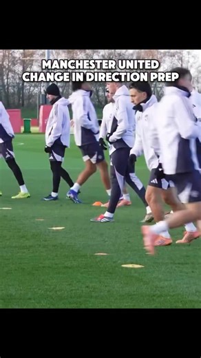 Abraham Armas M.S. | Football Performance Coach on Instagram: "Elite footballers include change of direction (COD) drills in prep before ball work because matches demand repeated braking, cutting, and re-acceleration. ✅ Neuromuscular readiness: COD drills prime the CNS for high-speed, chaotic actions (Haff & Nimphius, 2012). ✅ Tissue preparation: Ankles, knees, hips, and groin are exposed to controlled eccentric loads before football-specific chaos (Chaabene et al., 2018). ✅ Deceleration focus: 