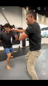 Running Solo Baston drills (Fencing Line & Sabayan) a year ago this month with Isaac Kawada at the Las Vegas Kung Fu Academy. They're an excellent source for high quality martial arts training in the Vegas area. 🔥 @pekititirsiatactical #PekitiUniversity | Jared Wihongi