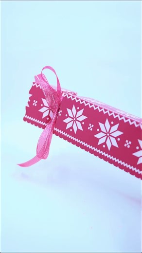 Christmas gift box #diy #cricut #christmas #giftideas