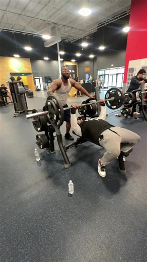 Overcoming Gym Challenges: 100 Reps Workout Journey
