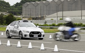 Nissan adds intersection collision avoidance to its in-development LIDAR-based driver-assistance technology
