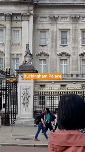 維多利亞女王紀念碑以及白金漢宮Victoria Memorial/Buckingham Palace