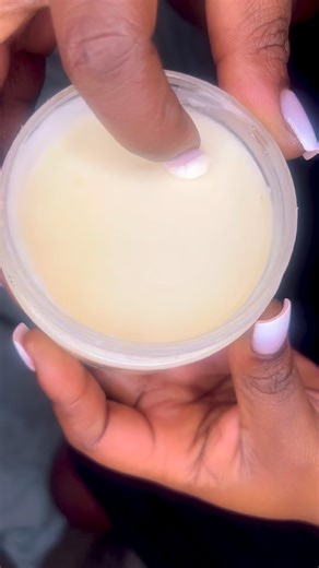 When your body butter actually does what it’s supposed to do 😌 This formula melts straight into the skin, deeply nourishes, and smooths without leaving a greasy layer behind. Just long-lasting moisture, comfort, and soft skin that feels good all day. If you’re tired of products that sit on top and don’t deliver… This is your sign 💫 Shop at sensationaldeluxe.com 💋 #bodybutter #handmadeskincare #skincareproductsthatwork #skincareessentials #fyp | Sensational Deluxe
