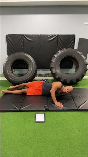 Live highlight Pecs Stretching for a KING