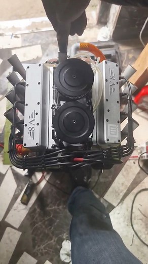 16K views · 133 reactions | 277CC V8 engine silver version test!#DIY #model #mechanic #RC #engine #enginemodel #v8 #v8engine #v8power #gearbox #car #racing #boat | Chuan QI Engine | Facebook