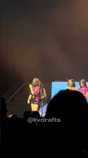 KATSEYE “All The Same“ Manon & Yoonchae Live @ The Beautiful Chaos Tour in Toronto Canada solo part