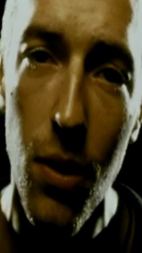 53K views · 191 reactions | Coldplay - Trouble  . . . . . #coldplay #rock #lyrics #anos2000 #tradução #nostalgia #musicaboa #reels #reelsviral #tipografias #status | Musiiicas | Facebook