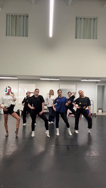 Dance Moves Inspired by Drake