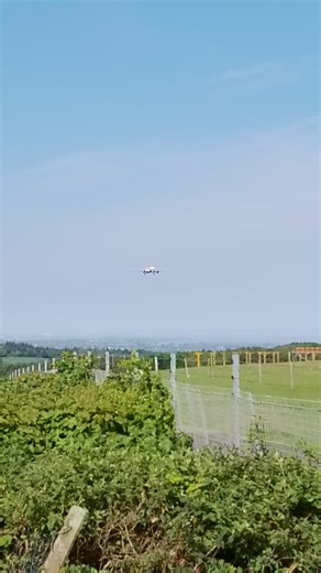 easyJet landing #aviation #planes #plane #planespotting #bristolairport