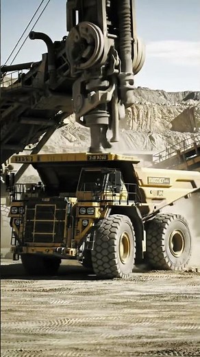 Giant Mining Machines in Action! 🚜 Ultimate Industrial Power