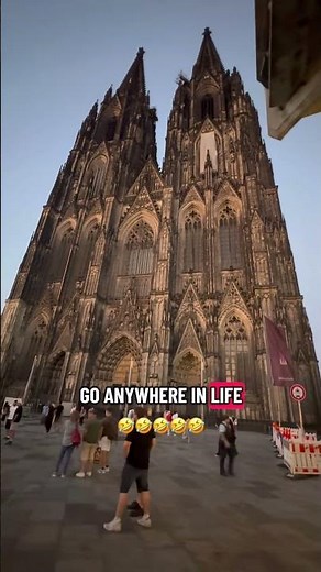Eiffel Tower Italy🤣 #travel #tourist #duet #funny #toureiffel #memes #funnyvideo #meme #viralshorts