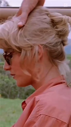 Bring Dinovember to life with this adorable build-a-dinosaur craft! 🦕✨ Print, colour, cut, glue… and watch your dino come alive — your very own “Jurassic Art” moment! Perfect for classrooms, libraries, and little makers everywhere. Get it here: https://www.teacherspayteachers.com/Product/Dinosaur-Cardboard-Tube-Printable-Template-14857997 #JennTheLibrarian #Dinovember #KidsCrafts #LibraryLife #TeacherResources | Jenn the Librarian