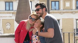 Así es el fenómeno Elashow que engancha a niños y niñas a la lectura