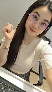 🌟 Discover the future of eyewear with our Blue Cut Transition Eyeglasses! Dive into Ashlyn's captivating video and see why these glasses are a must-have. ✅️ Perfect for both indoor and outdoor use ✅️ Provide protection from harmful blue light ✅️ Look cool with stylish designs Message Opticshelf to know more. | Opticshelf